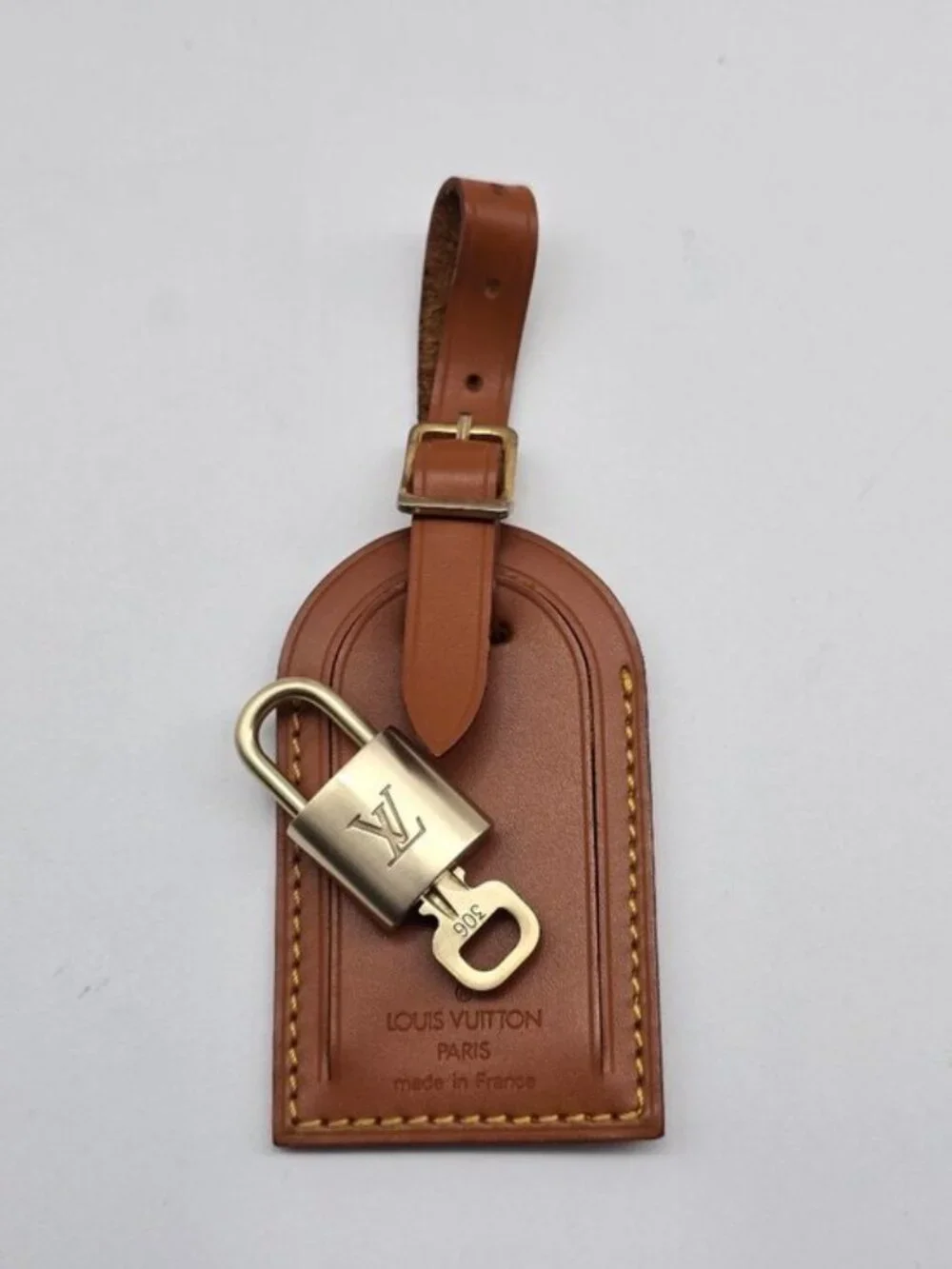 Authentic Louis Vuitton LV Large Brown Luggage Tag Gold Padlock Key w/ Box